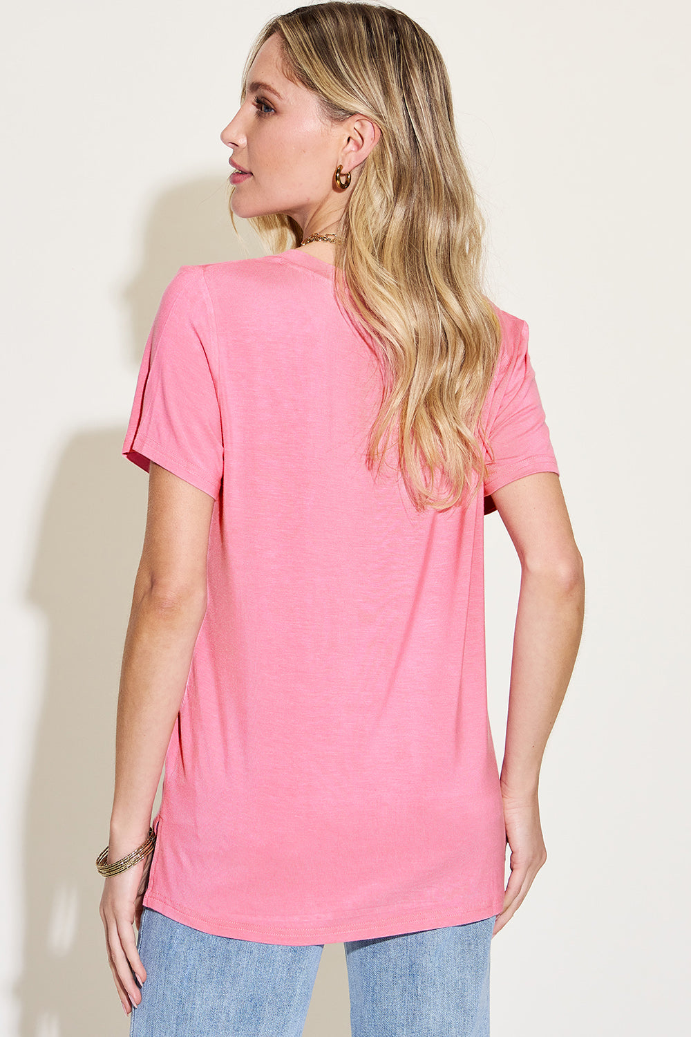Ava Slim V-Neck High-Low Bamboo T-Shirt - Pink - S-3XL | Rezortly