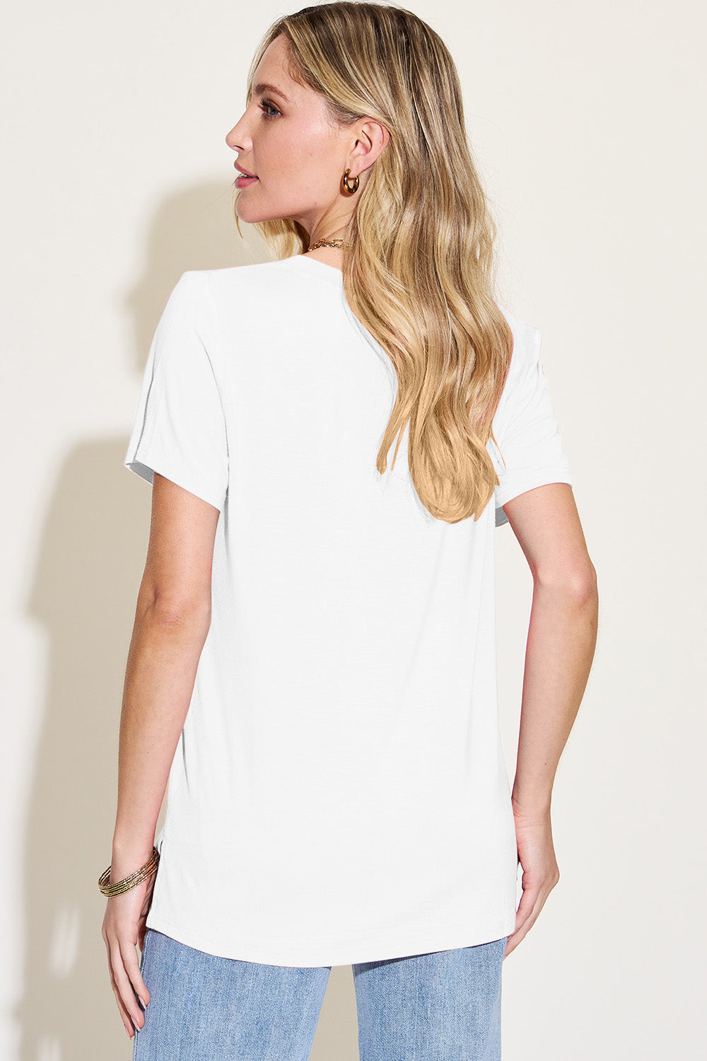 Ava V-Neck High-Low Bamboo T-Shirt  - White - Size S-3XL | Rezortly
