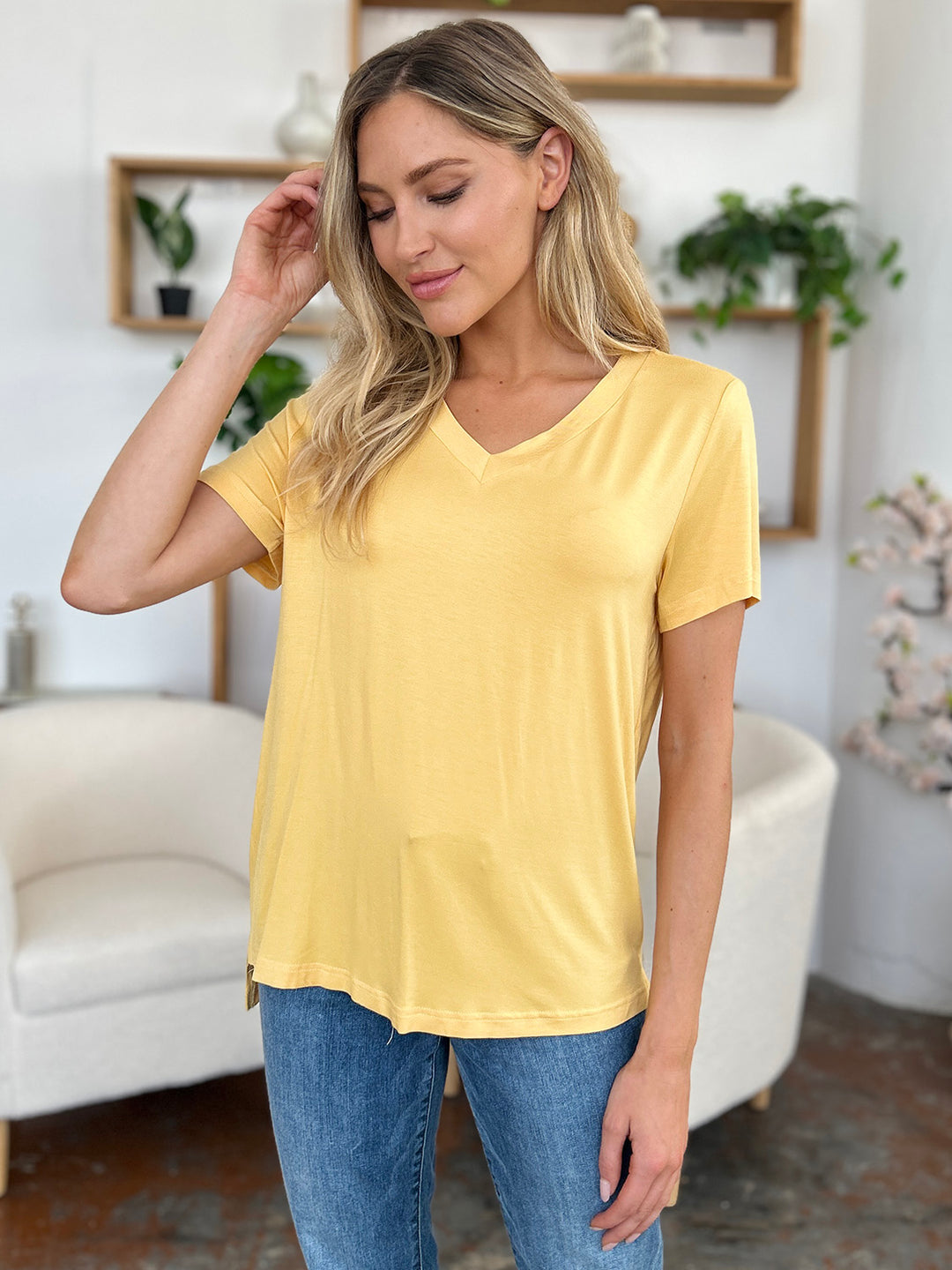 Ava V-Neck High-Low Bamboo T-Shirt  - Yellow - Size S-3XL | Rezortly
