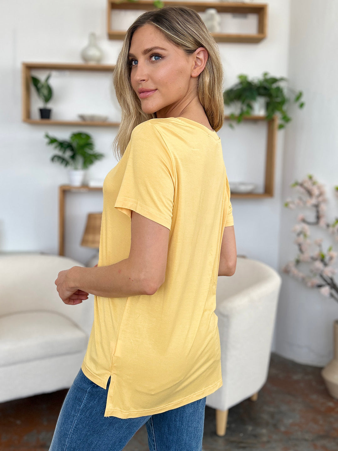 Ava V-Neck High-Low Bamboo T-Shirt  - Yellow - Size S-3XL | Rezortly