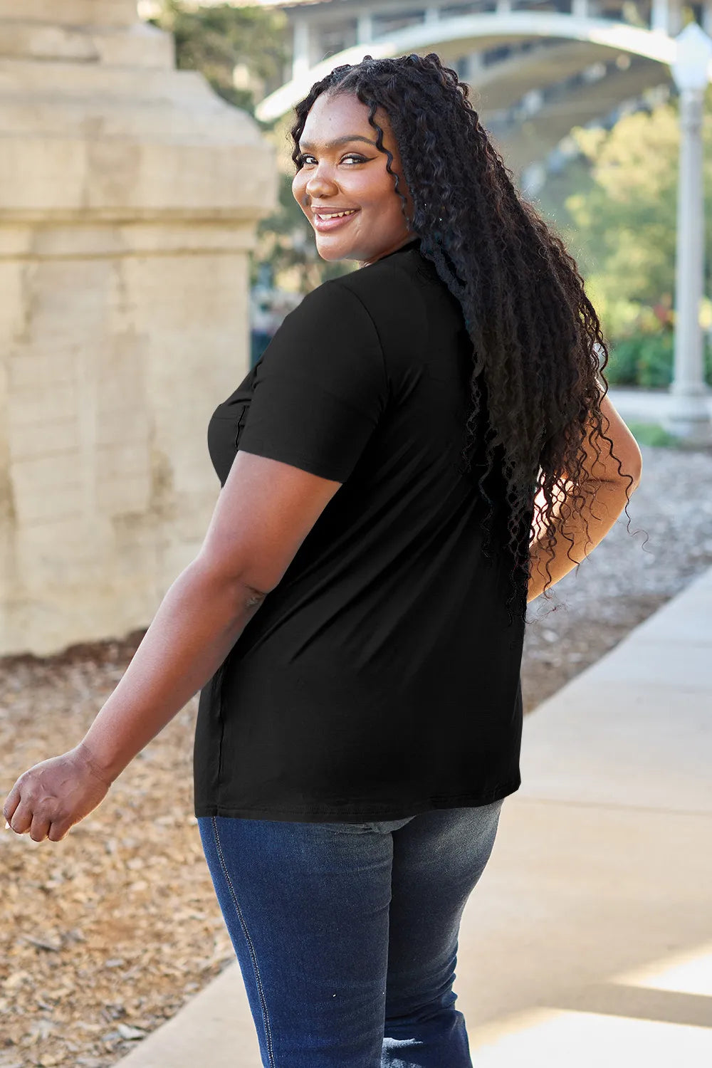 Ava V-Neck Regular Long Bamboo T-Shirt - Black - Size S-3XL | Rezortly