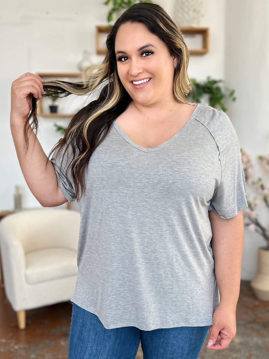 Ava V-Neck Slit Bamboo T-Shirt - Grey - Size S-3XL | Rezortly