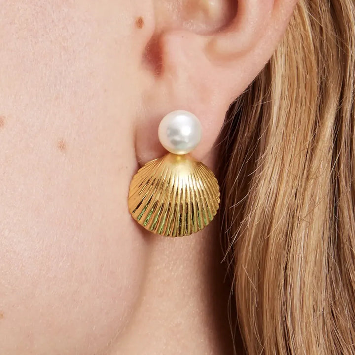 Clamshell Pearl 18K Gold-Plated Stud Earrings | Rezortly