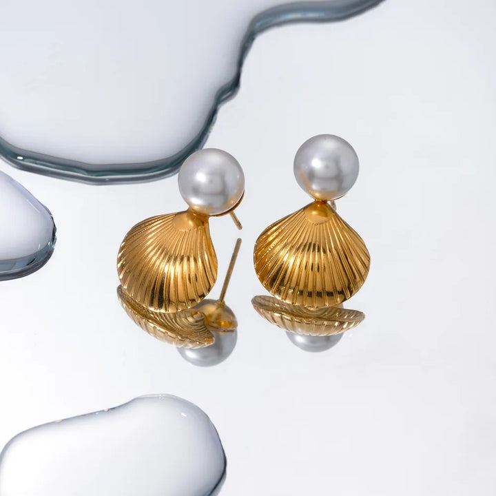 Clamshell Pearl 18K Gold-Plated Stud Earrings | Rezortly