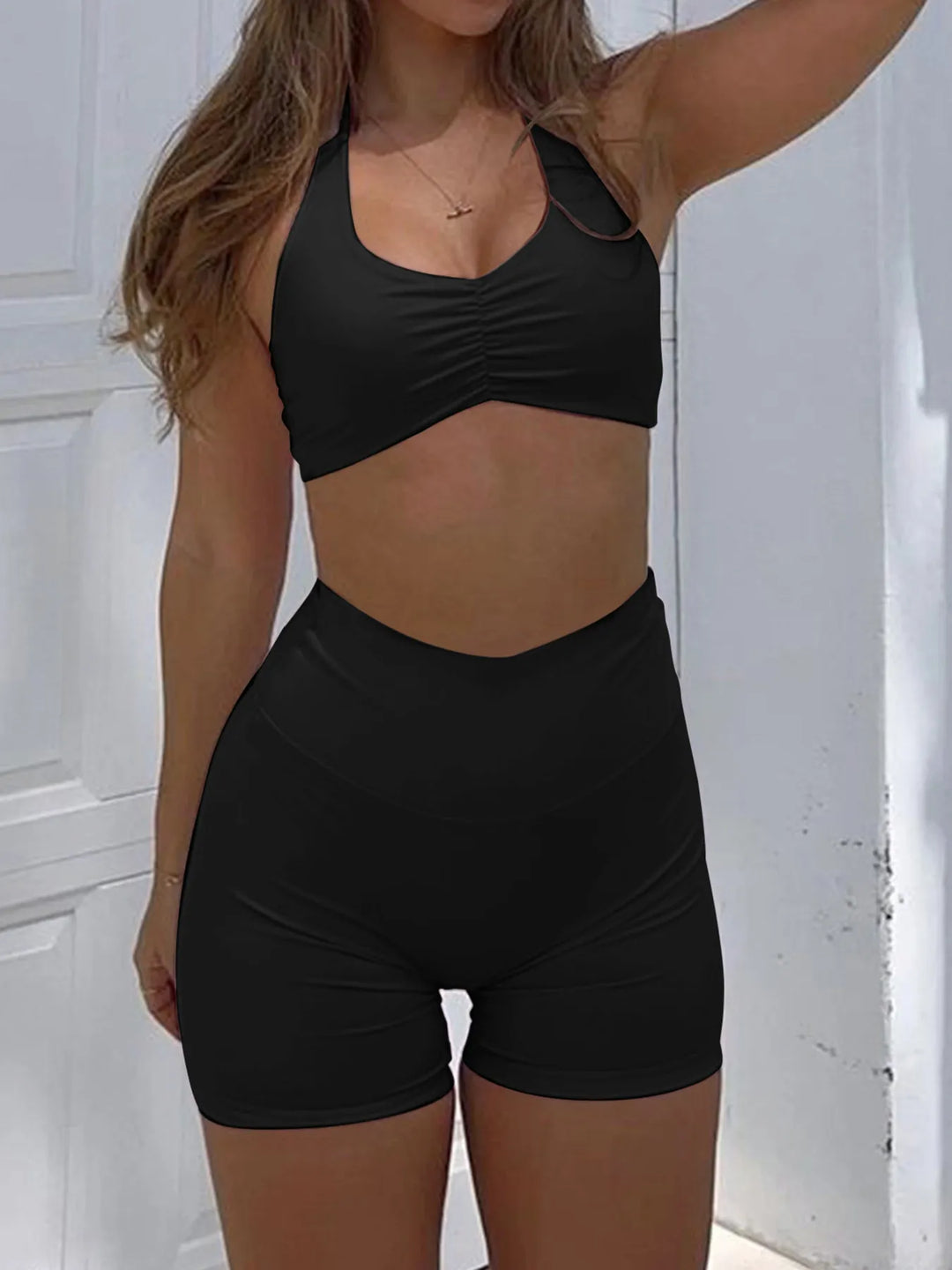 Daisy Halter Neck Cami & Shorts - 2 Piece Yoga Set - Black | Rezortly