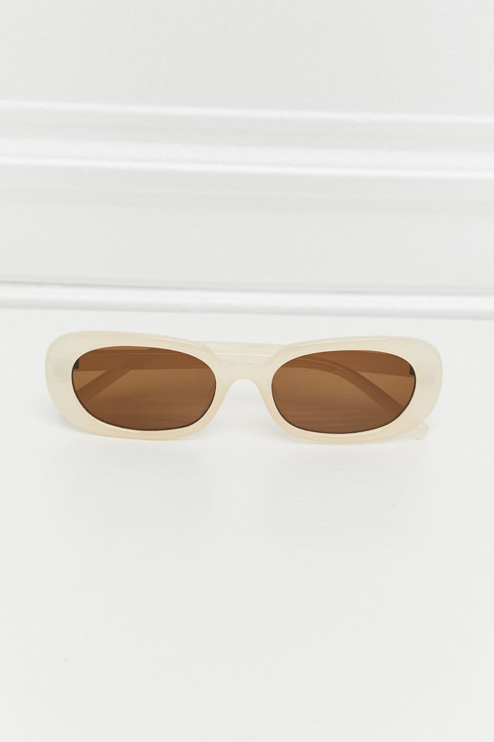 Eva Oval Full Rim UV400 Sunglasses Natural Cream | Rezortly