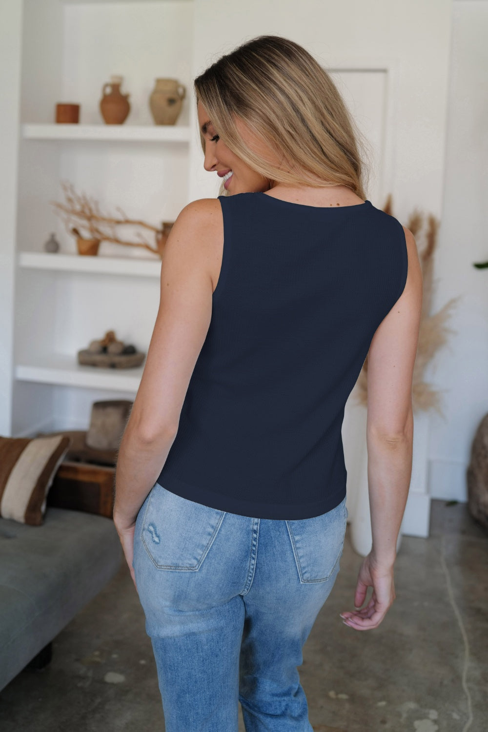 Mia Scoop Neck Wide Strap Tank - Navy - S-2XL | Rezortly